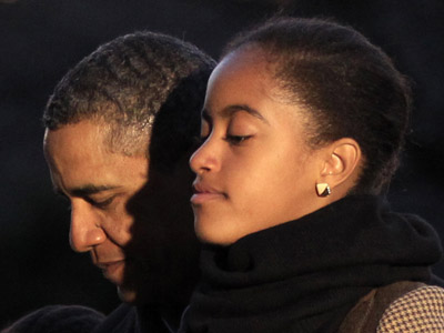 White House admits censoring news on the Obama family