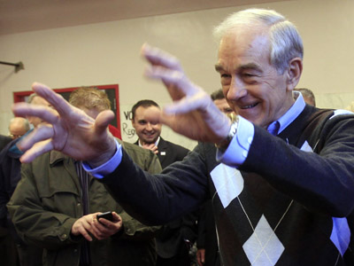 New Ron Paul ad slams Santorum as "fake"