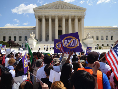 Show-stopper: Supreme Court upholds controversial AZ immigration law
