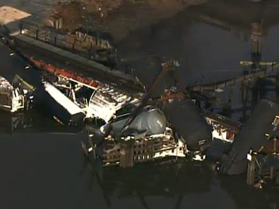 Hazmat: New Jersey train derails, toxic spill reported in creek (PHOTOS)