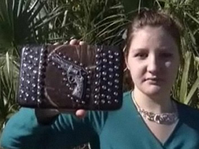 TSA keeps pregnant woman from plane over her purse