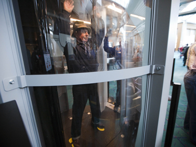 TSA ignores nude scanners court order