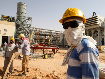 US pressures Saudis to increase oil production