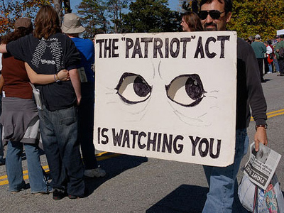 US extends controversial Patriot Act