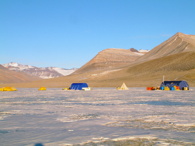Buried Antarctic lake microbes could shed light on 'Alien life forms'