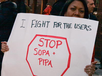 Major CISPA opponent steps down, jeopardizing White House's veto promise