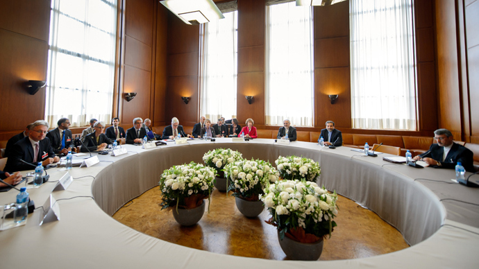 France makes historical mistake blocking Iranian nuclear deal
