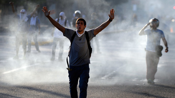 Venezuela’s Maduro left alone to deal with protests