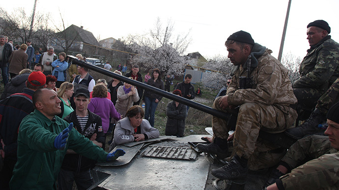 Ukraine must solve crisis itself to avoid bloodshed, IMF debt slavery