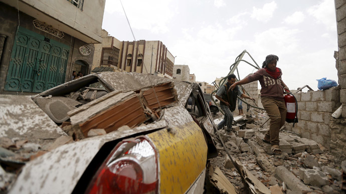 Bomb Iran? Not now: bomb Yemen