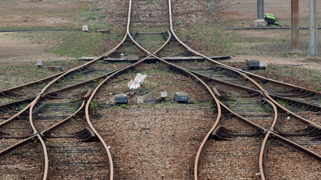 Image d'illustration : jonction de rails près de la gare Sotteville-Les-Rouen