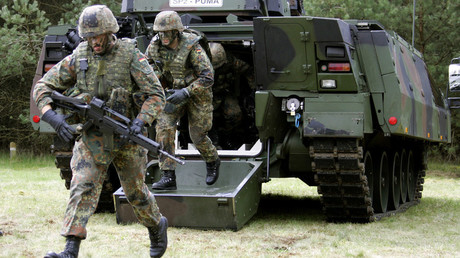 Des soldats effectuent un exercice avec le véhicule de combat d'infanterie Puma, à Munster en Allemagne (image d'illustration).